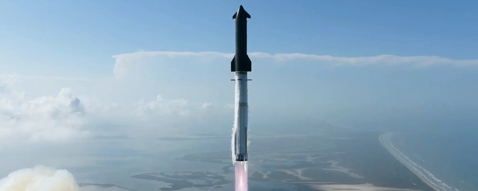 Starship ascending over the Texas coast