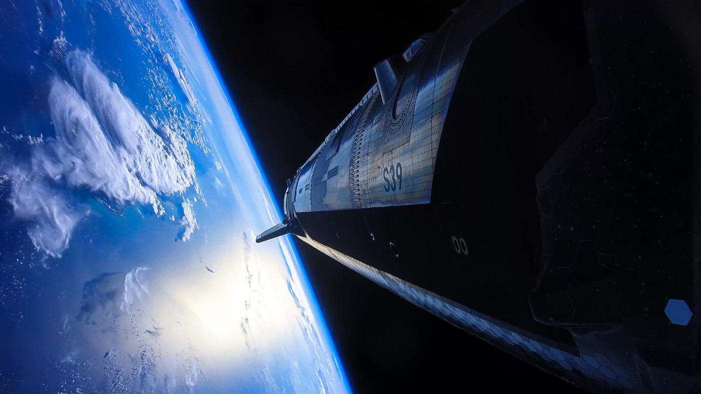 Starship in orbit above Earth